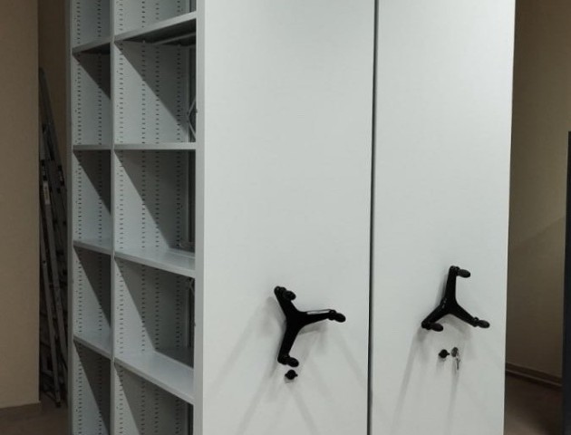 Мобильные стеллажи складские